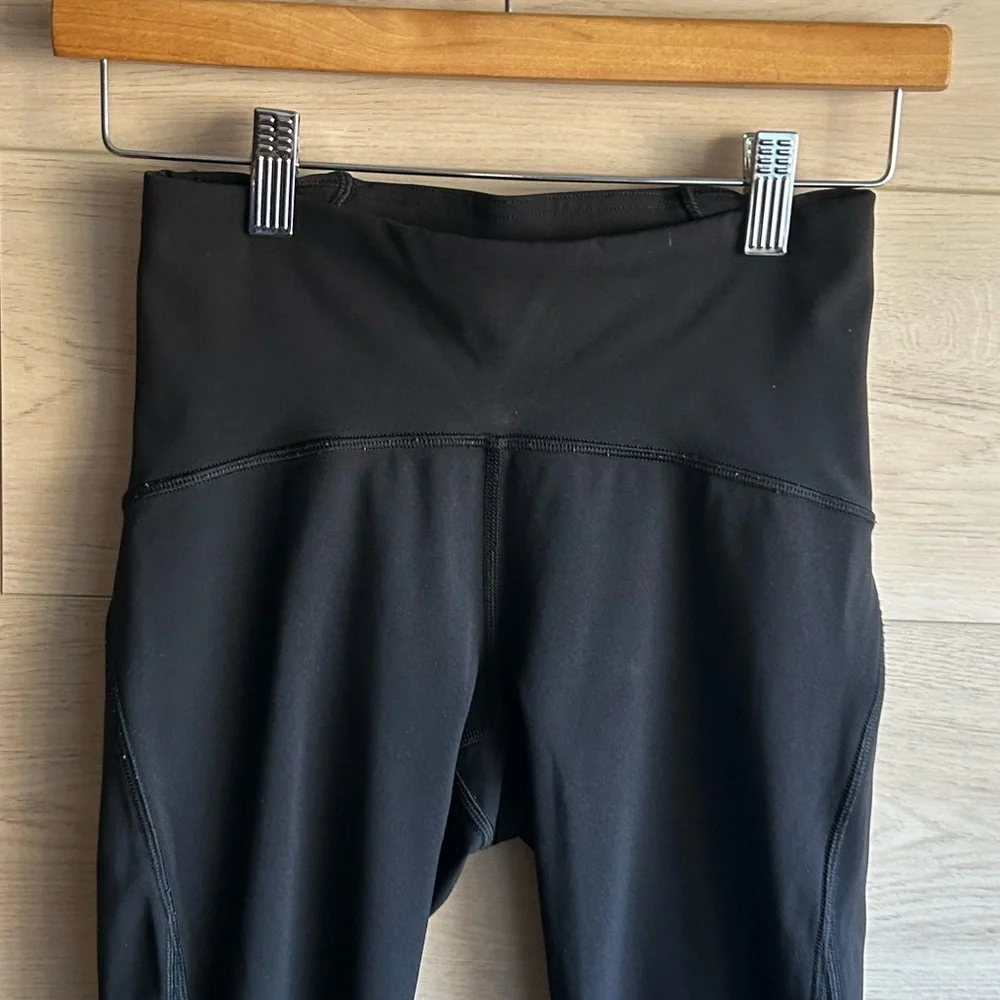 Lululemon Women’s Train Times Crop Leggings Black Size 4